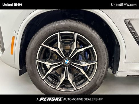 Used 2025 BMW X4 M40i image 2