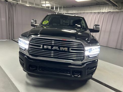 Used 2024 RAM 2500 Laramie w/ Safety Group AWD/4WD image 2