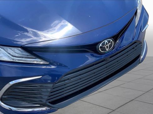 Used 2024 Toyota Camry XLE w/ Navigation Package FWD image 30