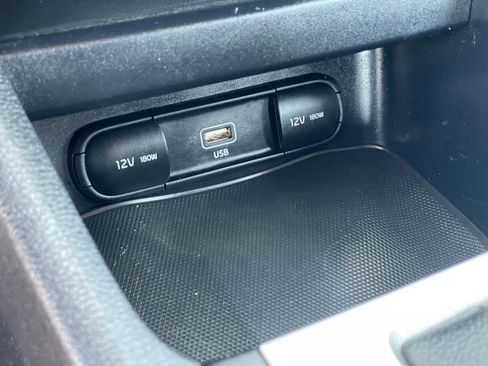 Used 2022 Kia Forte LXS FWD image 21