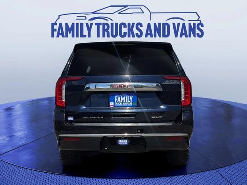 Used 2021 GMC Yukon SLT w/ SLT Luxury Plus Package AWD/4WD image 4