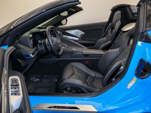 Used 2022 Chevrolet Corvette Stingray Preferred Conv w/ Z51 Performance Package image 14