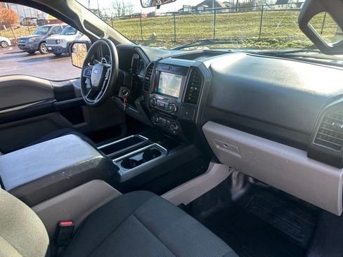 Used 2017 Ford F150 XL w/ Equipment Group 101A Mid image 17