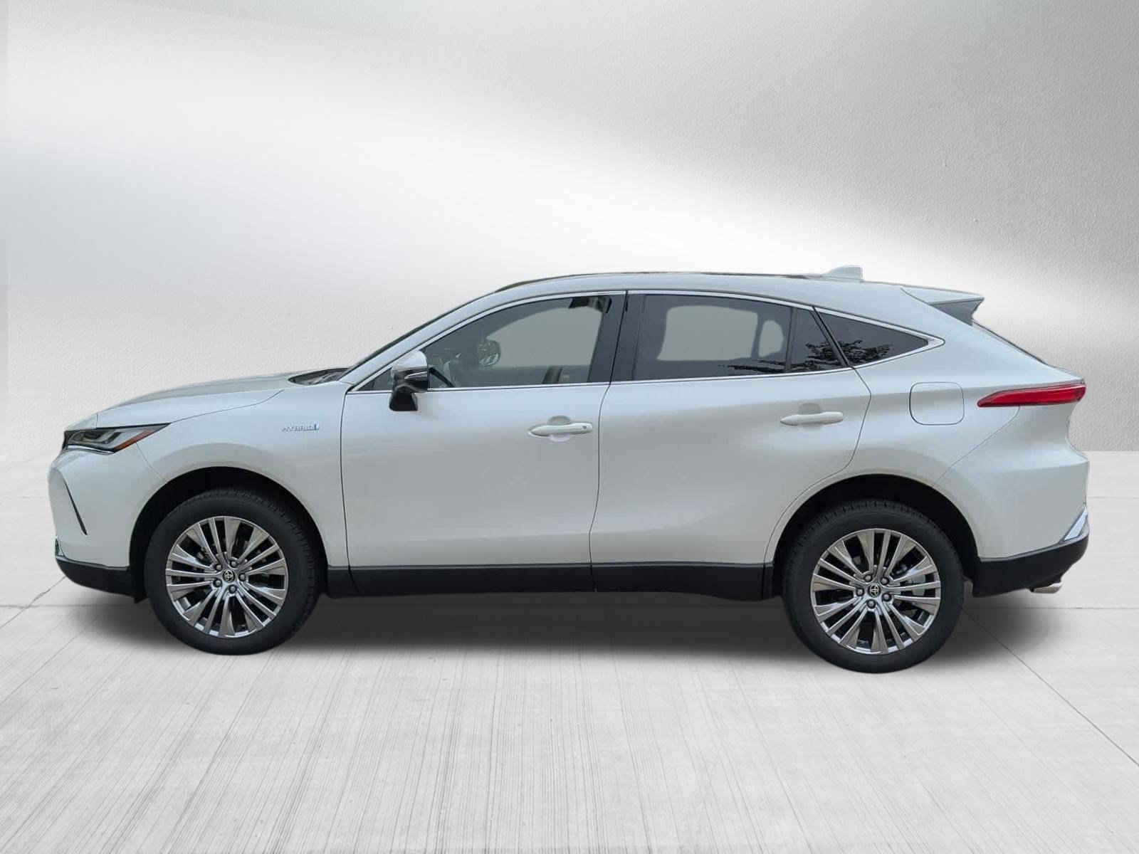 Used 2021 Toyota Venza Limited w/ Advanced Technology Package AWD/4WD image 4