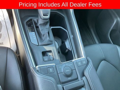 Used 2026 Toyota Grand Highlander AWD Hybrid image 10