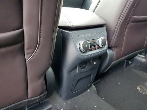 New 2026 Ford Explorer Platinum w/ LUX Leather Package image 28