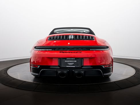 Certified 2026 Porsche 911 Carrera 4 GTS image 25