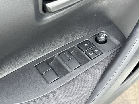 Used 2024 Toyota Corolla LE image 24