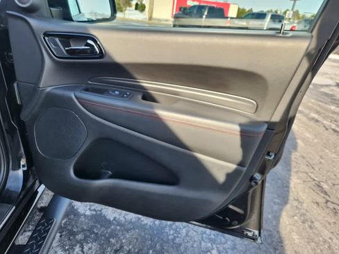 Used 2024 Dodge Durango GT image 10