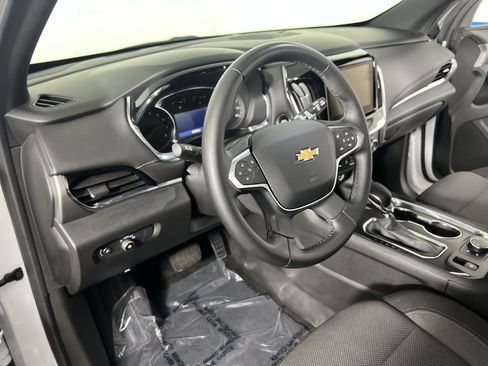 Certified 2023 Chevrolet Traverse LT AWD/4WD image 11