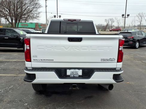 Used 2023 Chevrolet Silverado 2500 High Country image 34