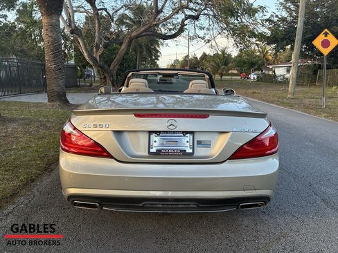 Used 2013 Mercedes-Benz SL 550 SL 550 image 6
