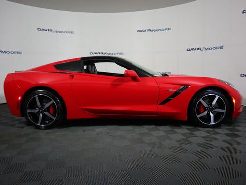 Used 2015 Chevrolet Corvette Stingray Coupe w/ 2LT Preferred Equipment Group RWD image 4