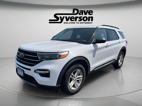 Used 2022 Ford Explorer XLT w/ Equipment Group 202A AWD/4WD image 1