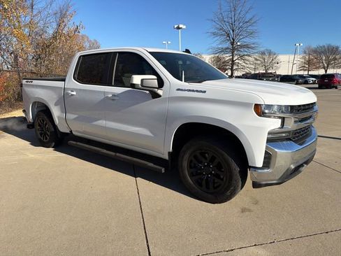 Used 2020 Chevrolet Silverado 1500 LT w/ Texas Edition image 7