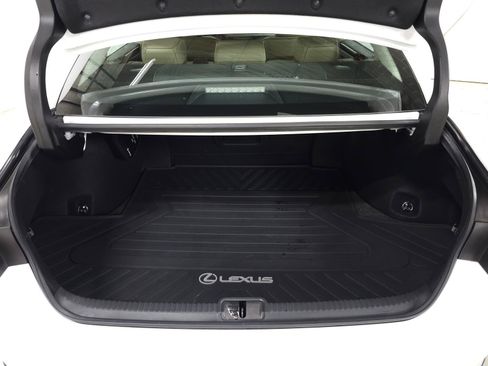 Used 2021 Lexus ES 300h w/ Accessory Package 2 FWD image 7