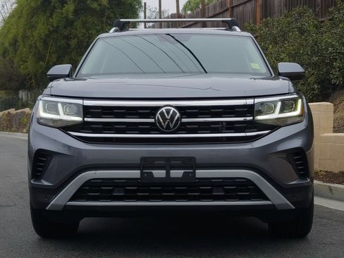 Used 2023 Volkswagen Atlas SEL image 3