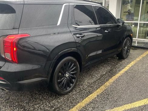 Used 2025 Hyundai Palisade Calligraphy AWD/4WD image 3