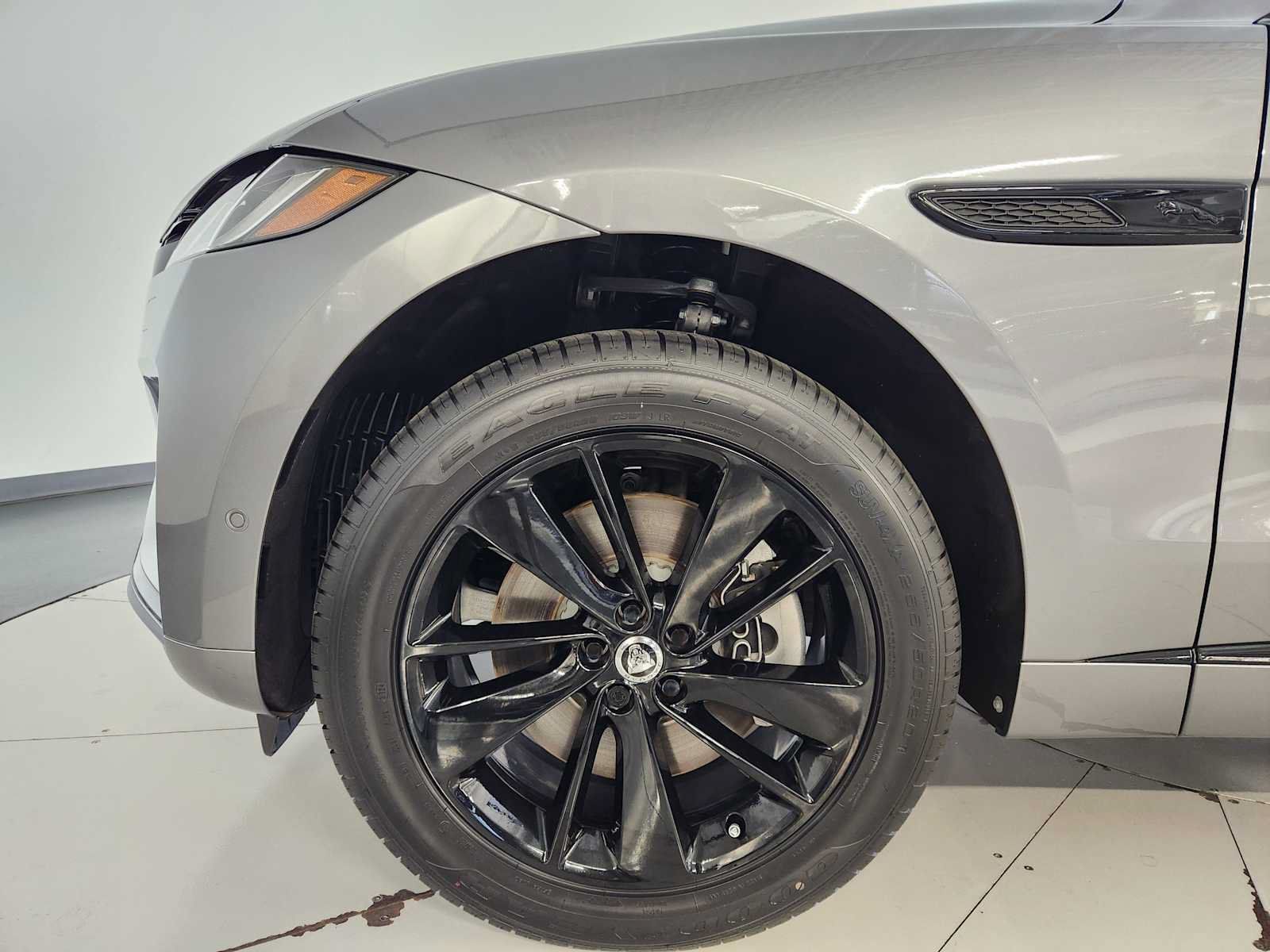 New 2026 Jaguar F-PACE R-Dynamic S AWD/4WD image 11