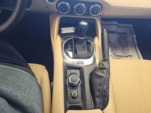 New 2025 MAZDA MX-5 Miata Grand Touring w/ Appearance Package image 16