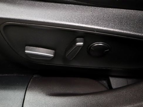 Certified 2023 Ford Escape ST-Line Select w/ Tech Pack #2 image 24