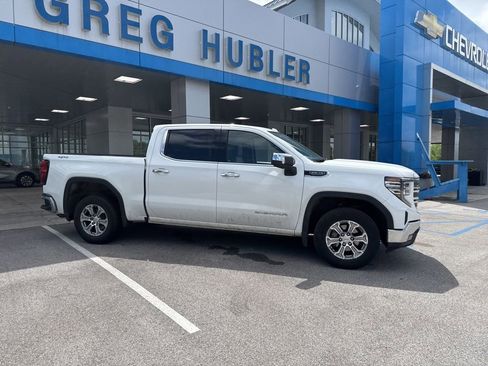 Used 2025 GMC Sierra 1500 SLT AWD/4WD image 22