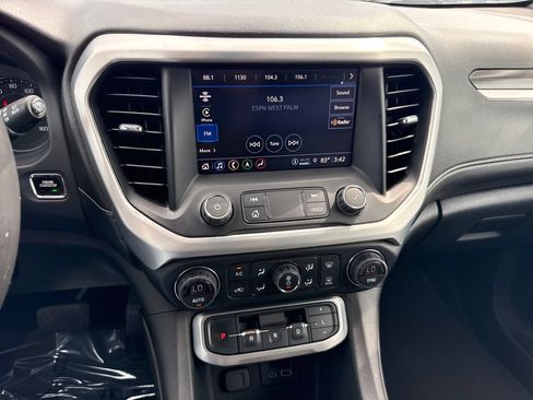 Used 2021 GMC Acadia SLT AWD/4WD image 18