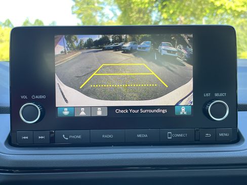 New 2025 Honda Accord SE image 4
