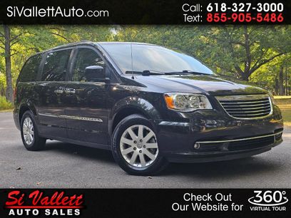 Used 2016 Chrysler Town & Country Touring w/ Driver Convenience Group