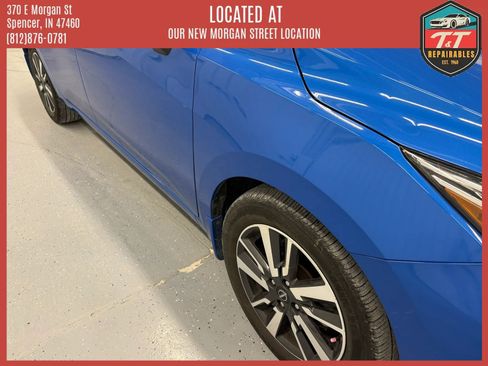 Used 2024 Nissan Versa SV w/ Trunk Package FWD image 34