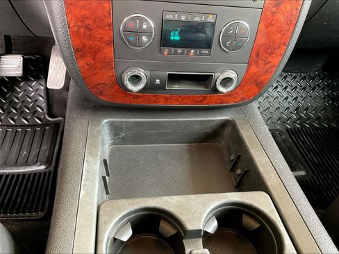 Used 2011 Chevrolet Silverado 1500 LTZ w/ Suspension Package, Off-Road AWD/4WD image 15