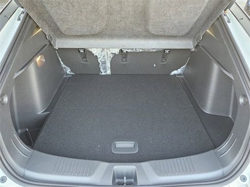 New 2025 Buick Envista Avenir image 13