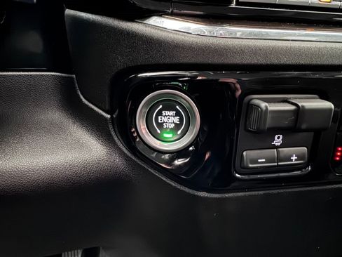 Certified 2024 Chevrolet Silverado 1500 LT w/ Safety Package image 24