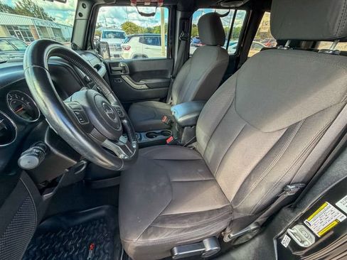 Used 2014 Jeep Wrangler Unlimited Sport w/ Quick Order Package 24S AWD/4WD image 12