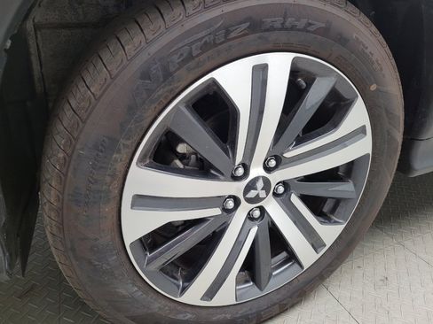 Used 2025 Mitsubishi Outlander Sport ES AWD/4WD image 31