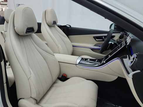 Certified 2026 Mercedes-Benz CLE 53 AMG 4MATIC Cabriolet image 16