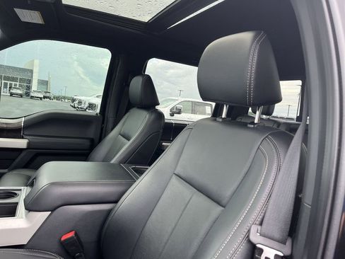 Used 2022 Ford F350 Lariat w/ Lariat Ultimate Package AWD/4WD image 11