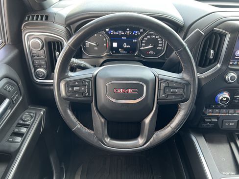 Used 2019 GMC Sierra 1500 AT4 w/ AT4 Premium Package AWD/4WD image 25