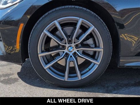 Used 2021 BMW 330i xDrive Sedan w/ Convenience Package image 20