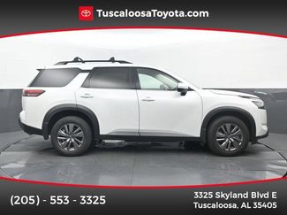 Used 2025 Nissan Pathfinder SV AWD/4WD video 1