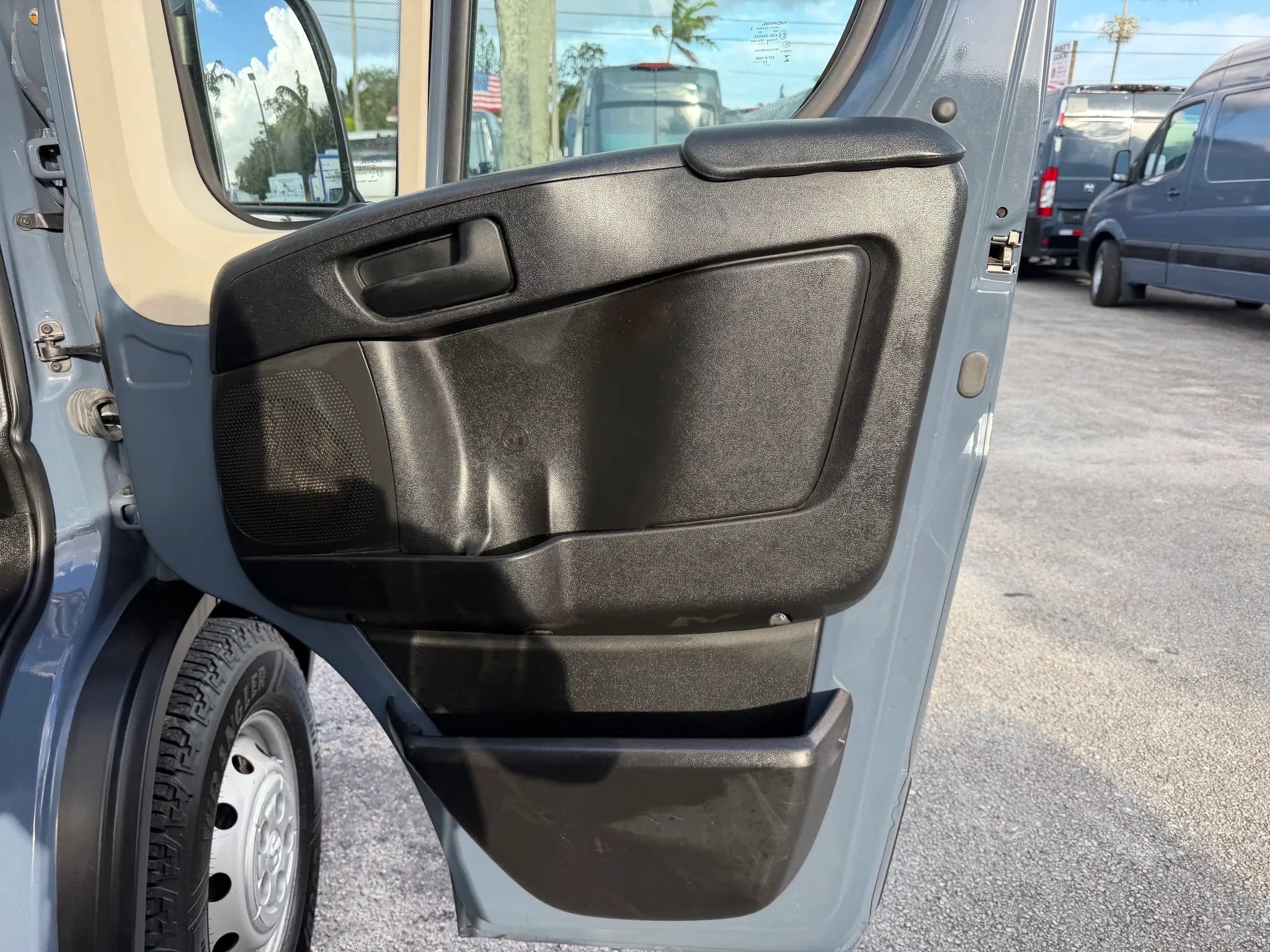 Used 2021 RAM ProMaster 3500 FWD image 15