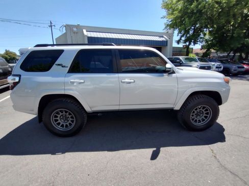 Used 2021 Toyota 4Runner TRD Off-Road Premium w/ Moonroof Package image 6