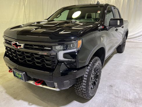 Certified 2023 Chevrolet Silverado 1500 ZR2 w/ Technology Package AWD/4WD image 6