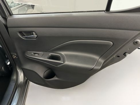 Used 2025 Nissan Versa SV FWD image 30