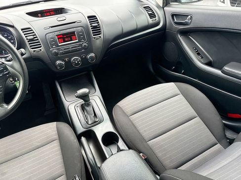 Used 2016 Kia Forte LX image 25