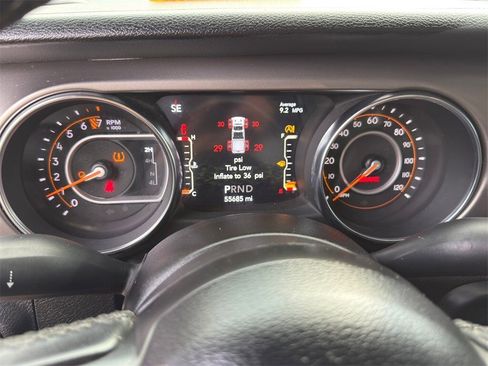 Used 2021 Jeep Gladiator Sport image 19