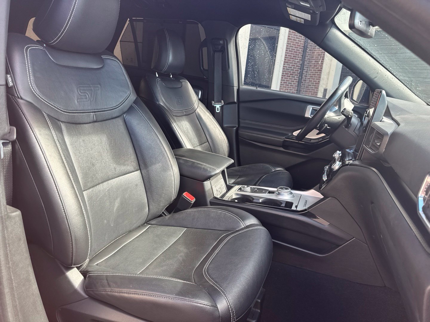 Used 2023 Ford Explorer ST w/ Equipment Group 401A AWD/4WD image 10