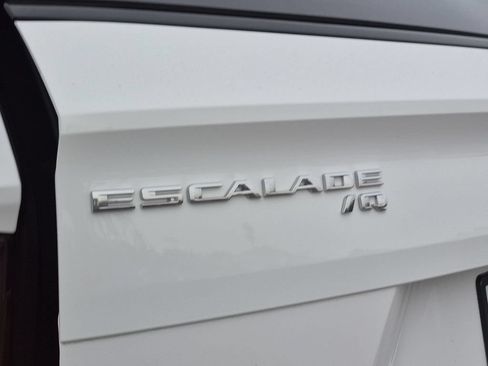 New 2025 Cadillac Escalade IQ Sport 2 AWD/4WD image 32