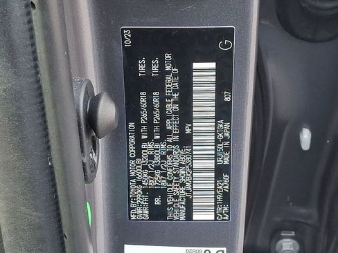 Used 2023 Lexus GX 460 Premium image 27