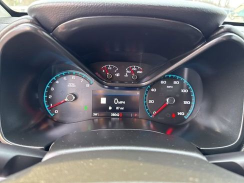 Used 2022 GMC Canyon AT4 image 13